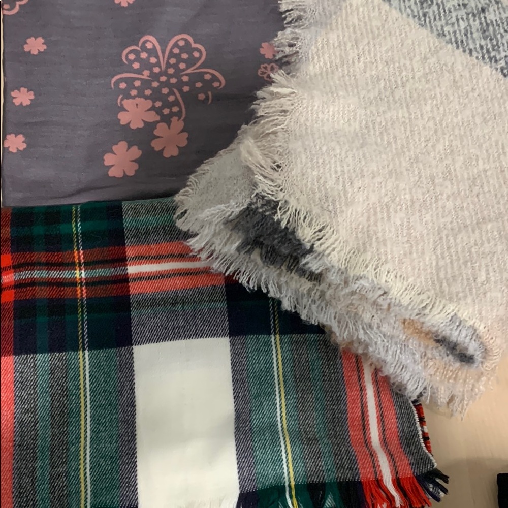 Express, Gap Scarf Bundle